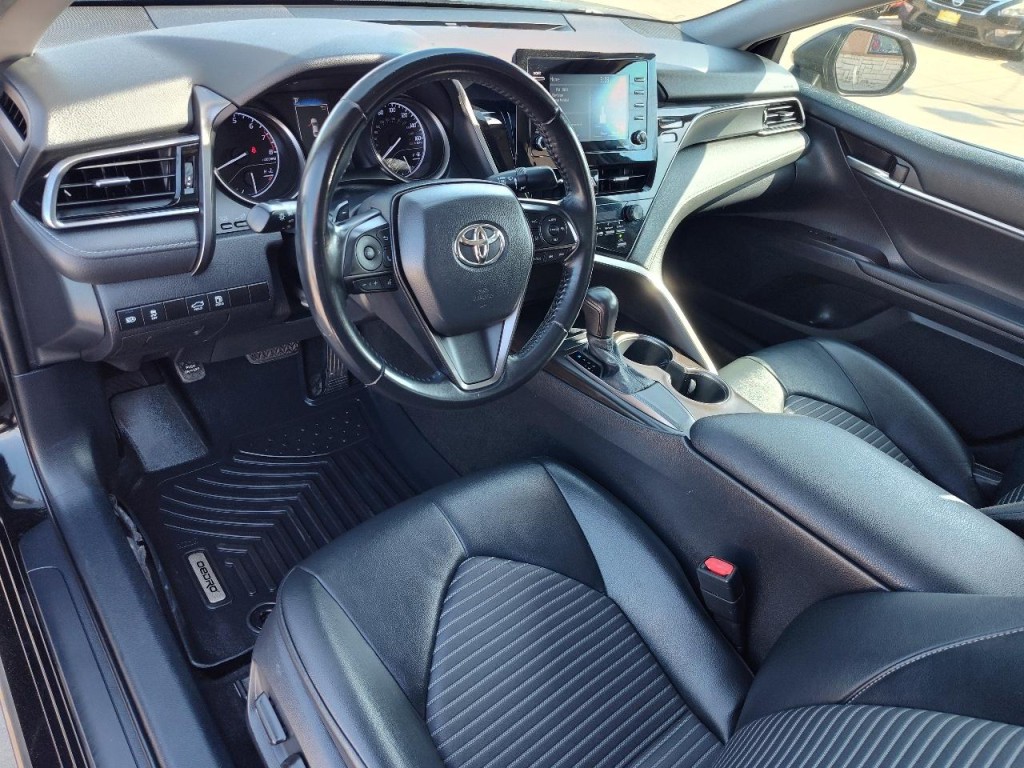 2021 Toyota Camry Image 15