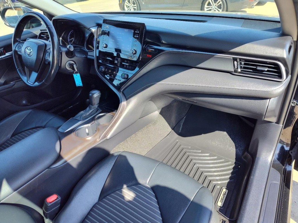 2021 Toyota Camry Image 42