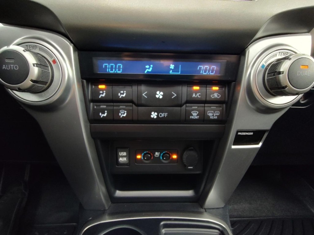 2018 Toyota 4Runner Image 22