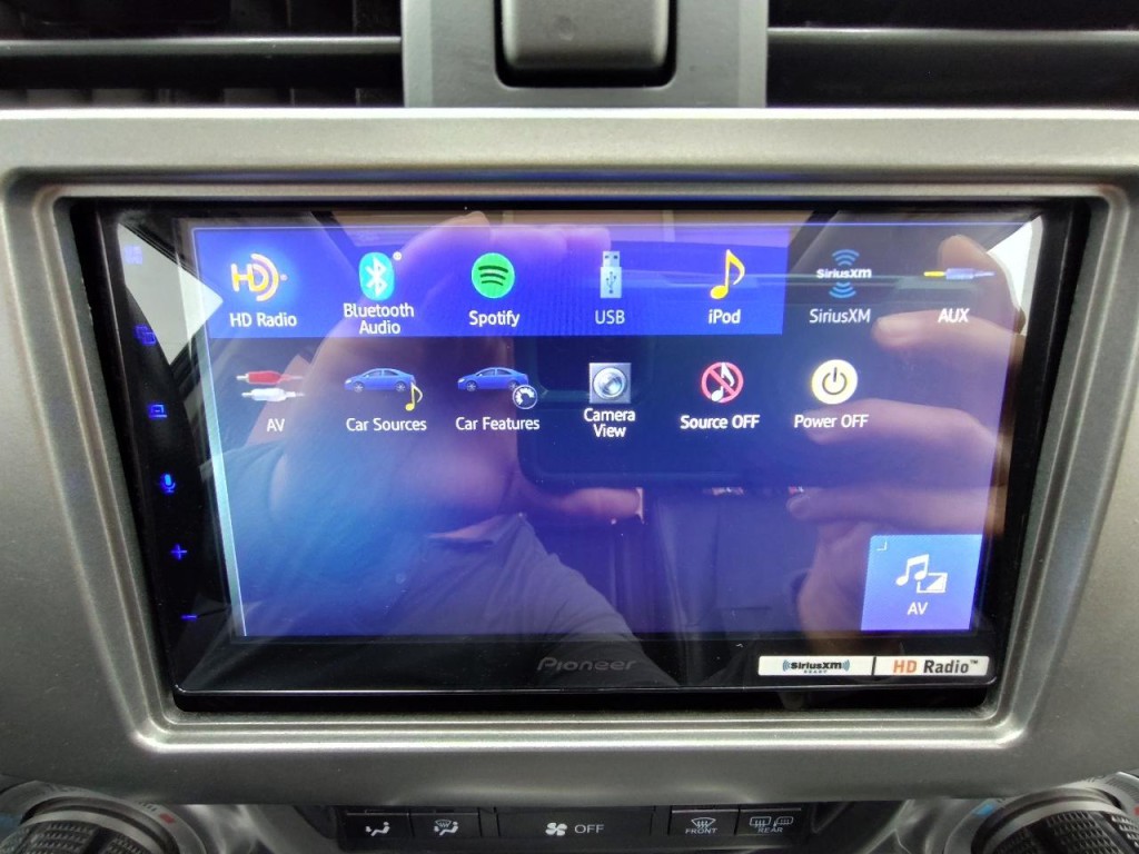 2018 Toyota 4Runner Image 25