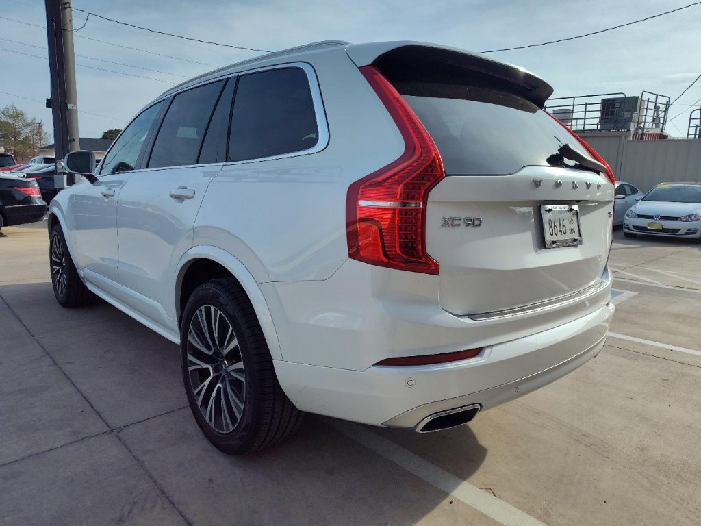 2020 Volvo XC90 Image 6