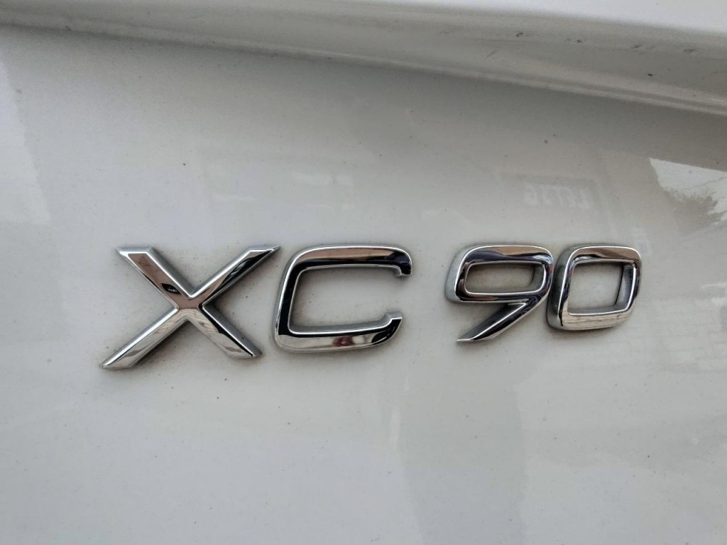 2020 Volvo XC90 Image 13