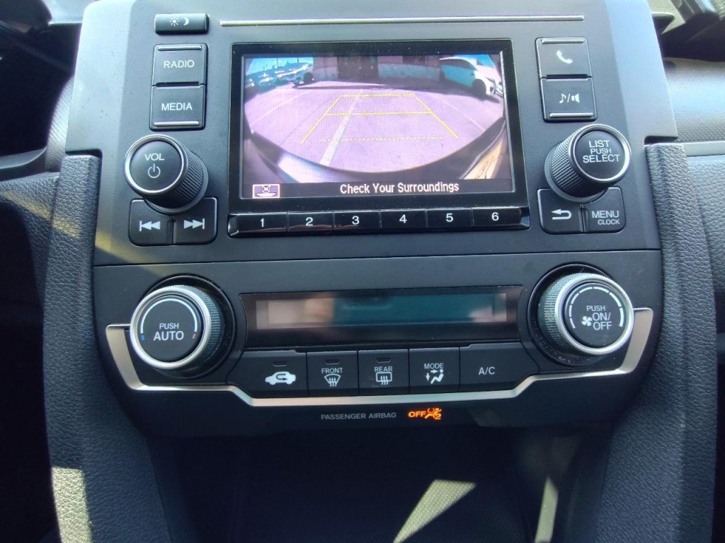 2019 Honda Civic Image 23
