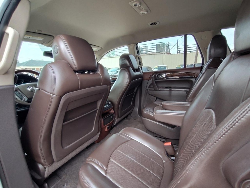 2014 Buick Enclave Image 32
