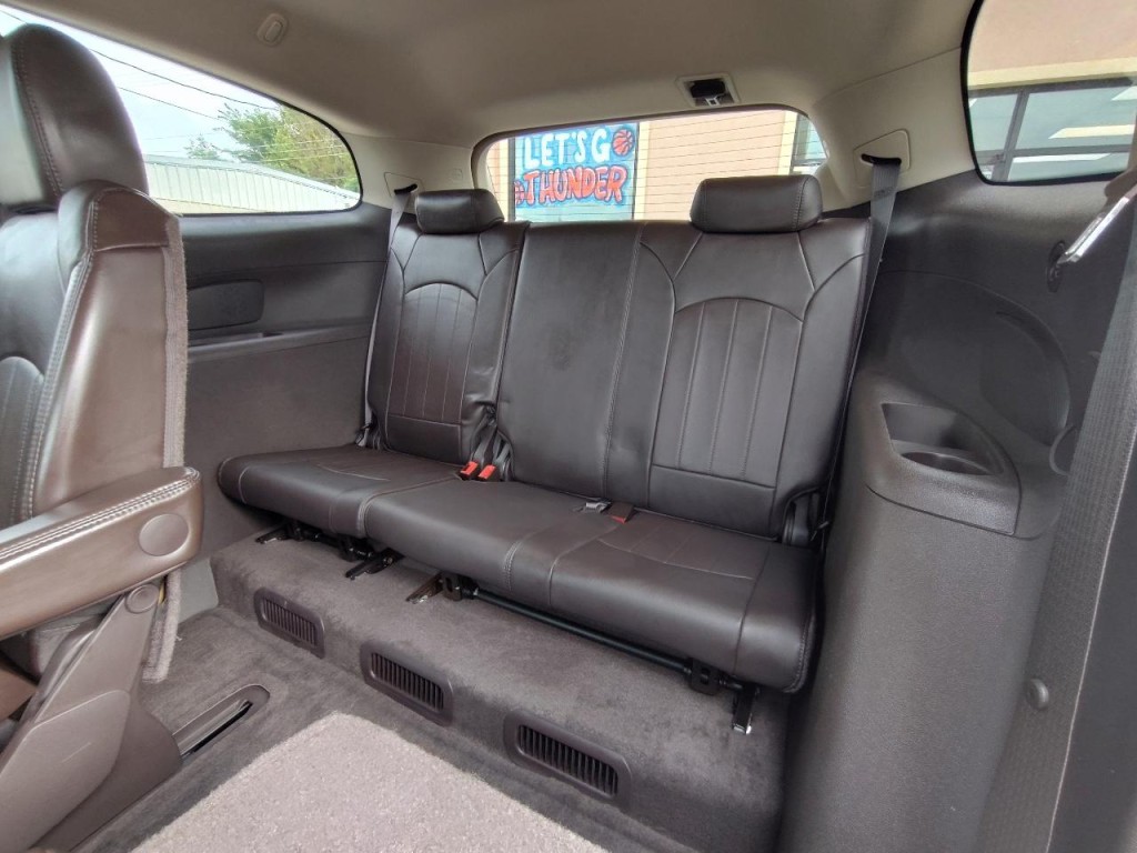 2014 Buick Enclave Image 33