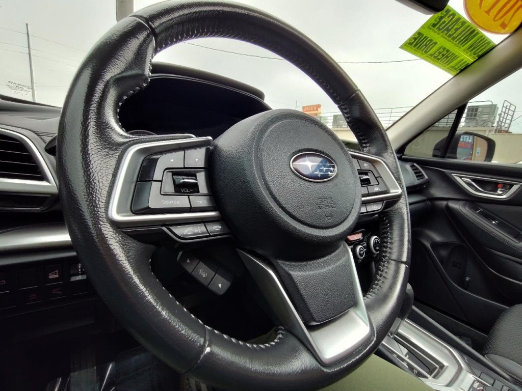 2019 Subaru Forester Image 18