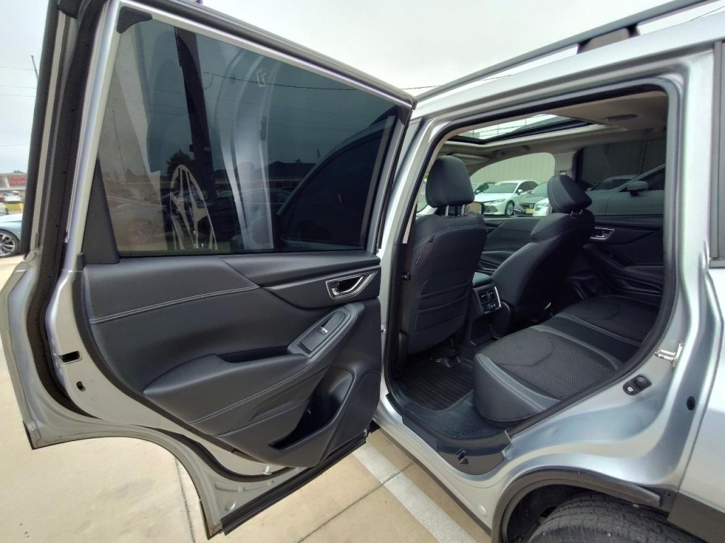 2019 Subaru Forester Image 31