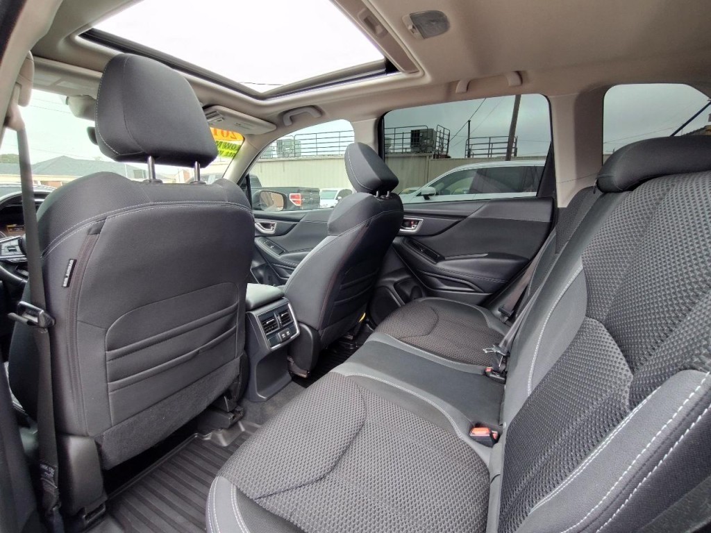 2019 Subaru Forester Image 34
