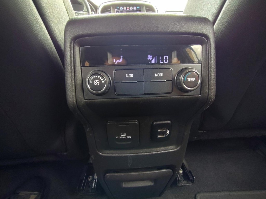 2017 GMC Acadia Image 36