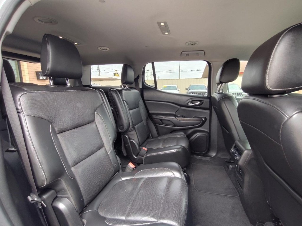 2017 GMC Acadia Image 40