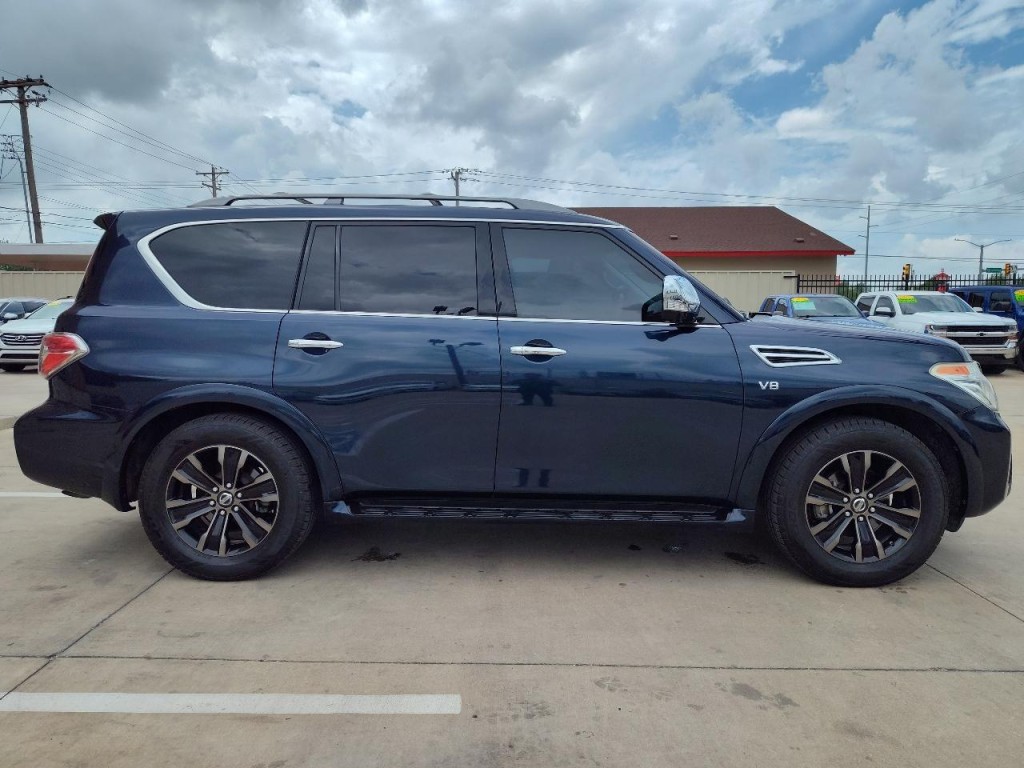 2019 Nissan Armada Image 3
