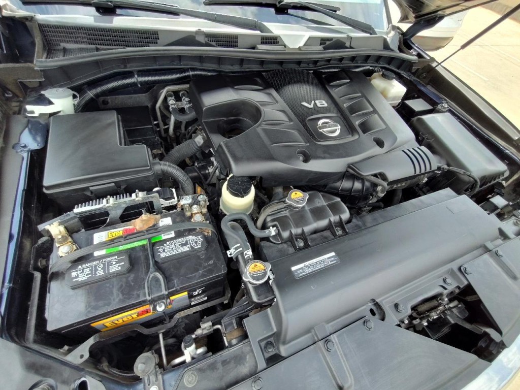 2019 Nissan Armada Image 12