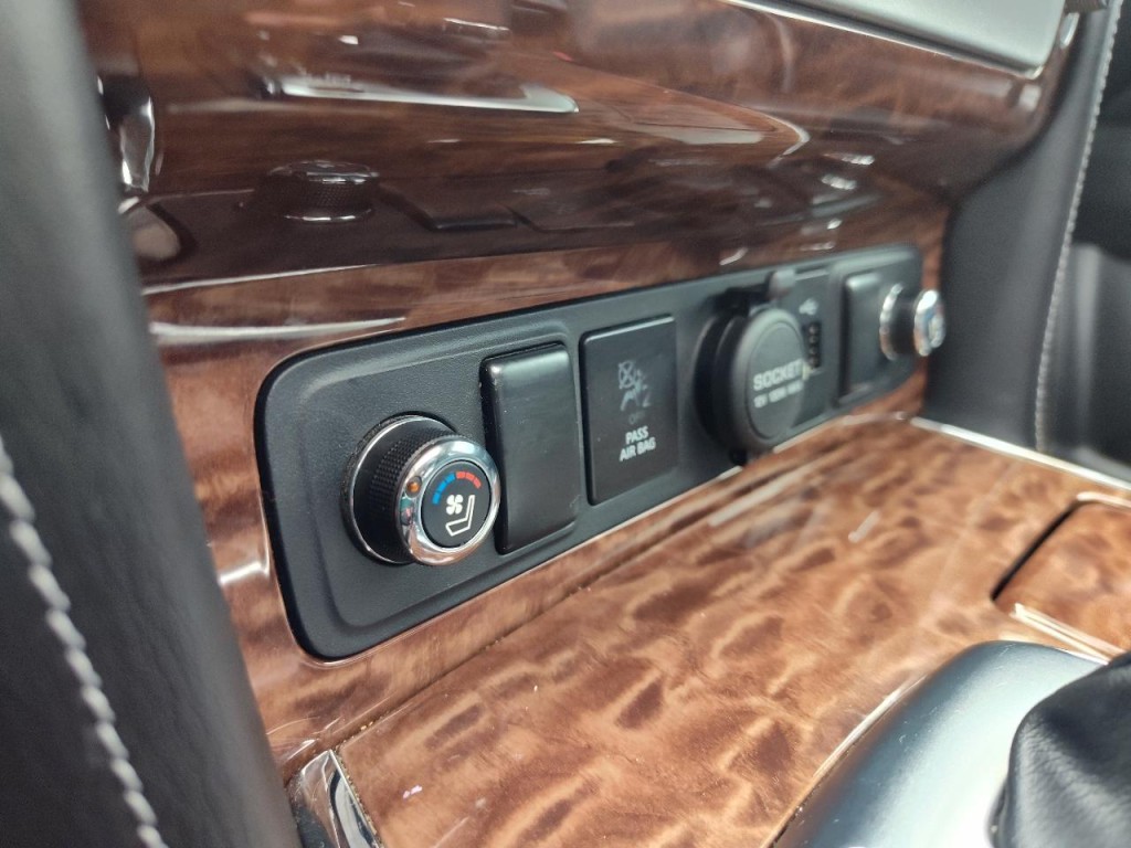 2019 Nissan Armada Image 22