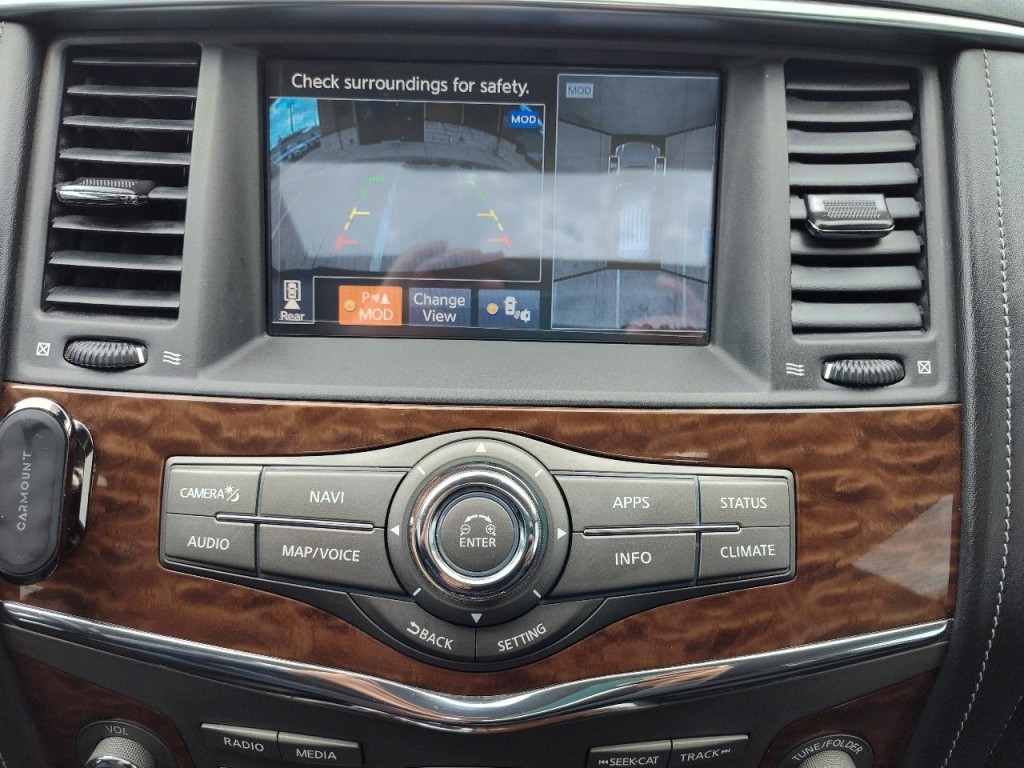 2019 Nissan Armada Image 24