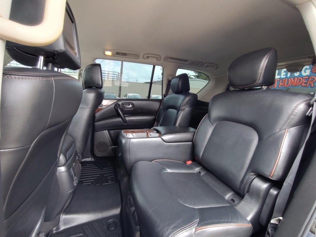 2019 Nissan Armada Image 33
