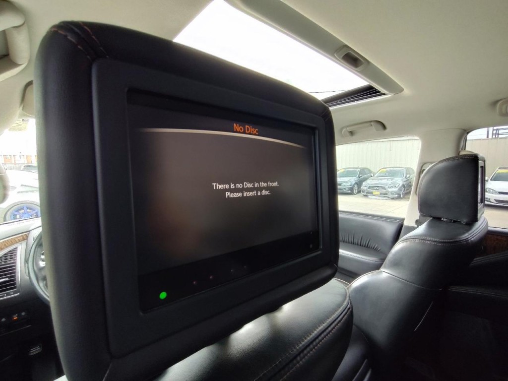 2019 Nissan Armada Image 36