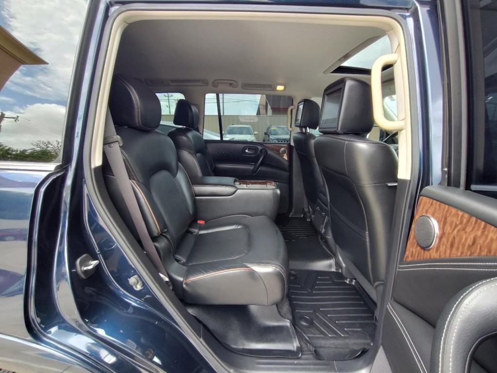 2019 Nissan Armada Image 41