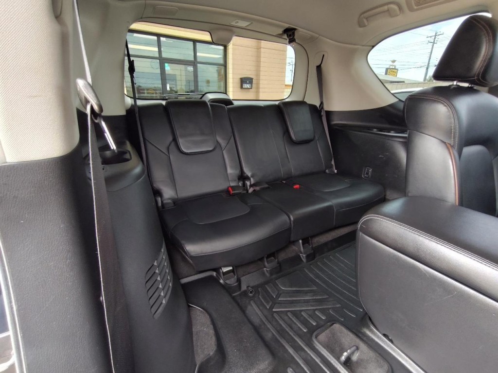 2019 Nissan Armada Image 44