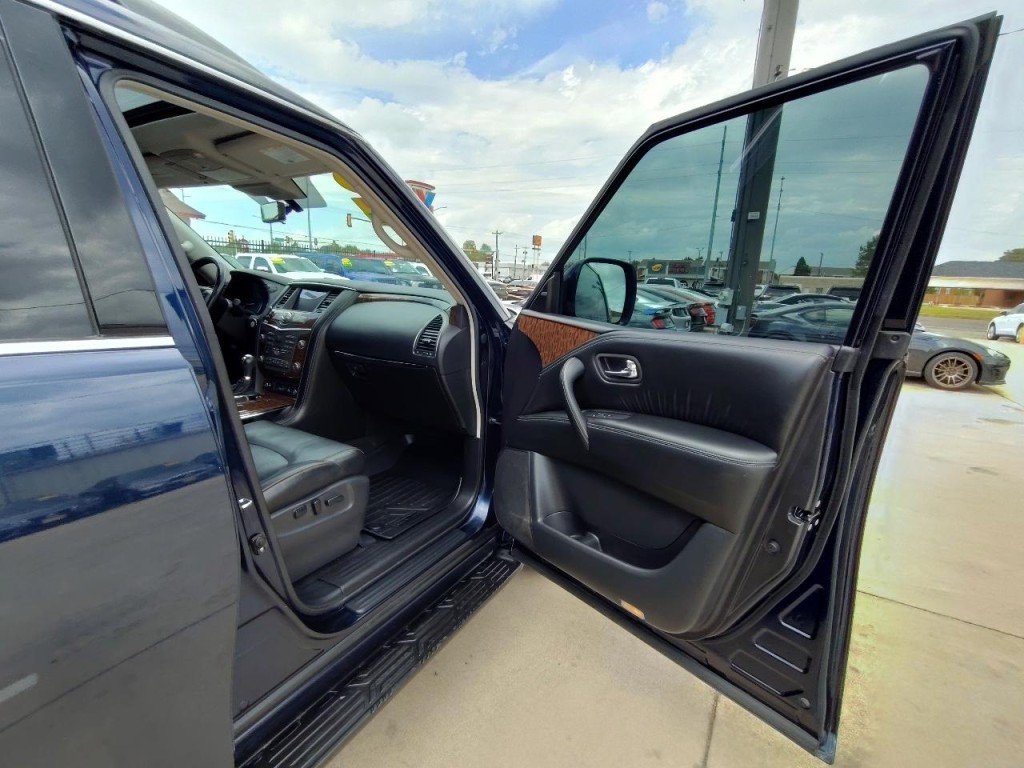2019 Nissan Armada Image 45