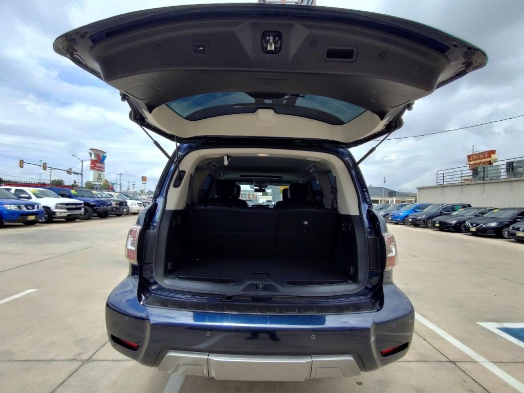 2019 Nissan Armada Image 50