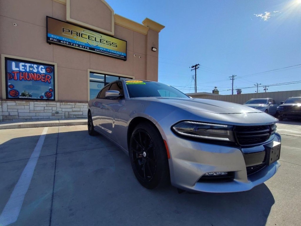 2015 Dodge Charger Image 2