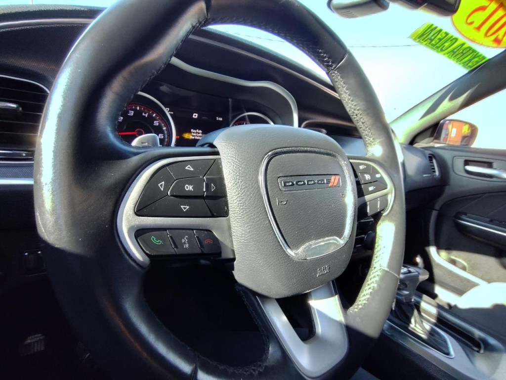 2015 Dodge Charger Image 19