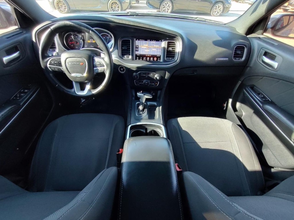 2015 Dodge Charger Image 38