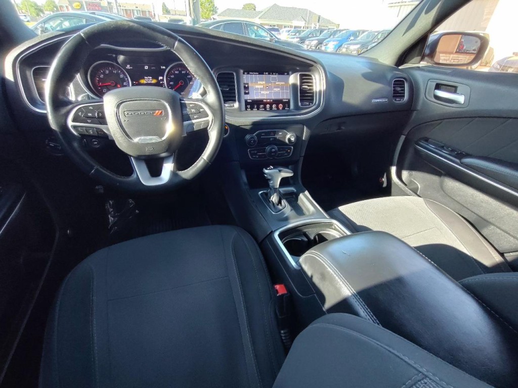 2015 Dodge Charger Image 39