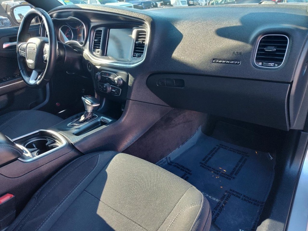 2015 Dodge Charger Image 48
