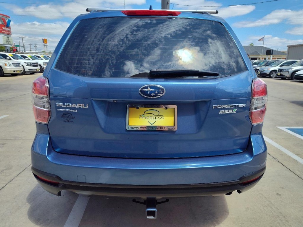 2016 Subaru Forester Image 5