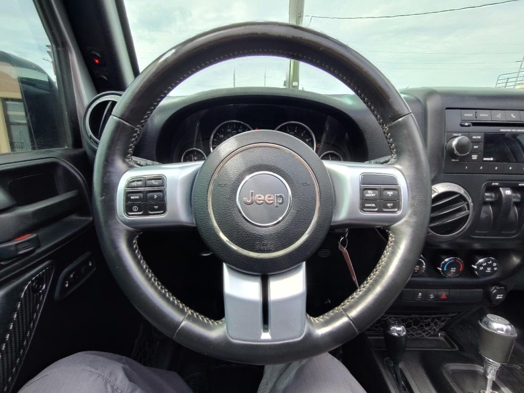 2016 Jeep Wrangler Image 21