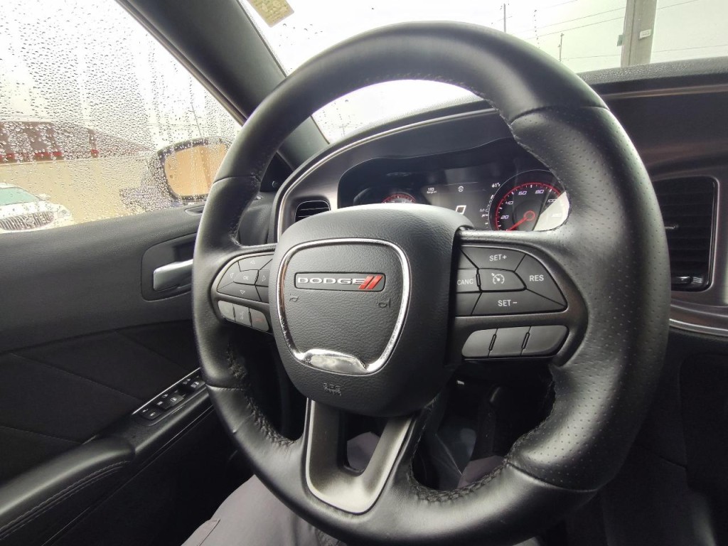 2017 Dodge Charger Image 17
