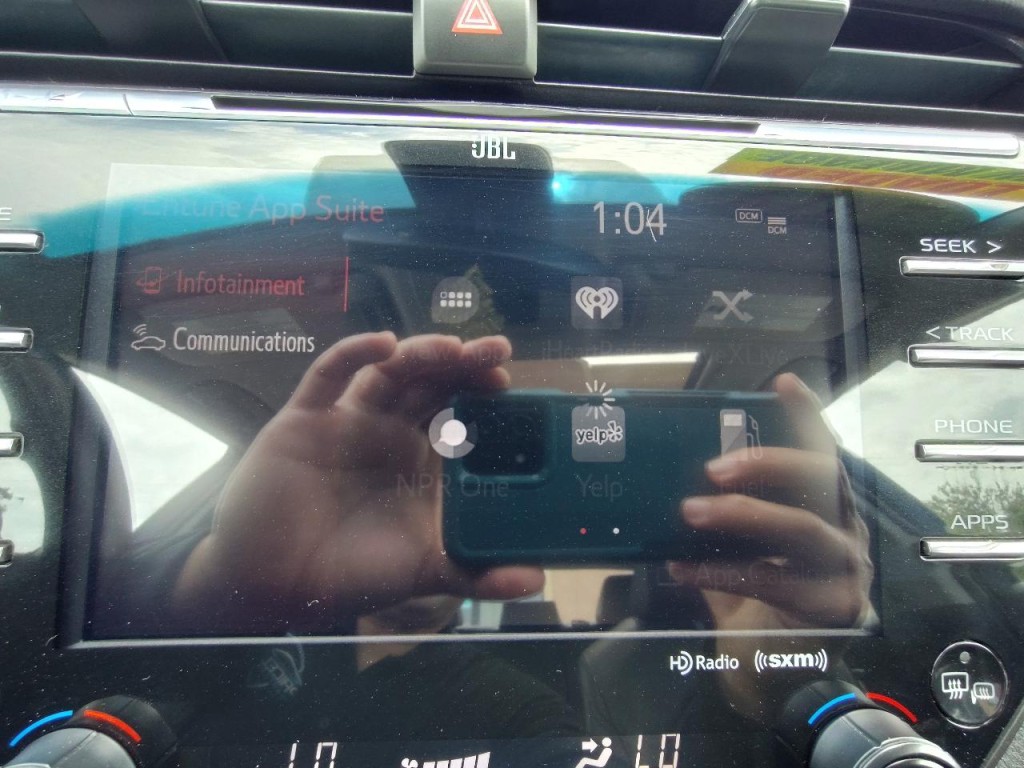 2019 Toyota Camry Image 30