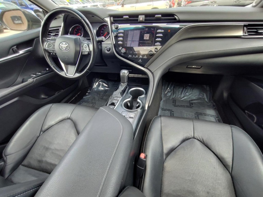 2019 Toyota Camry Image 39