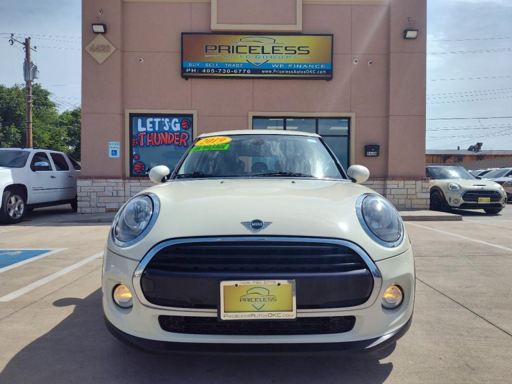 2019 MINI Cooper Image 9