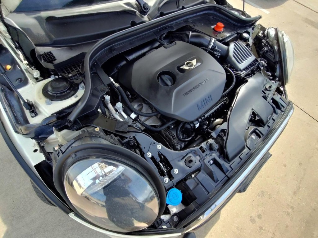 2019 MINI Cooper Image 11