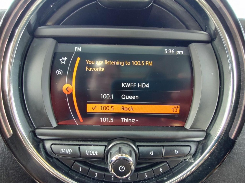 2019 MINI Cooper Image 25