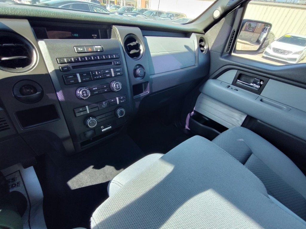 2013 Ford F-150 Image 24