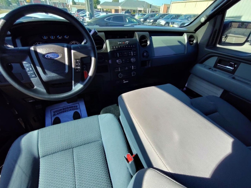 2013 Ford F-150 Image 32