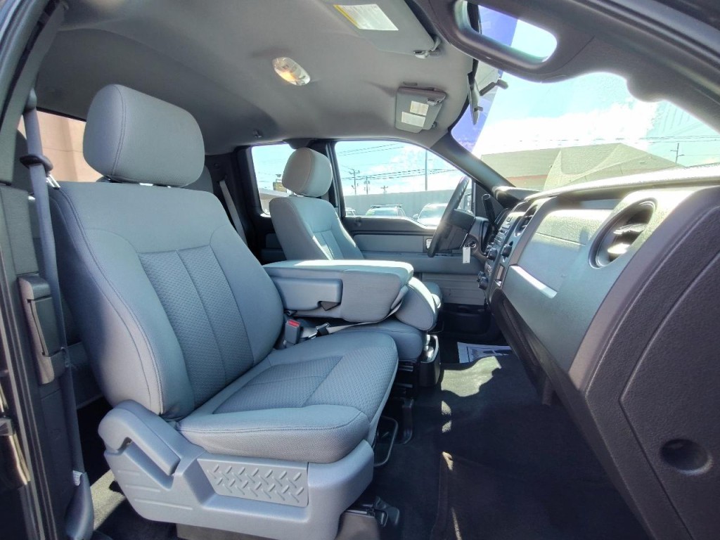 2013 Ford F-150 Image 39