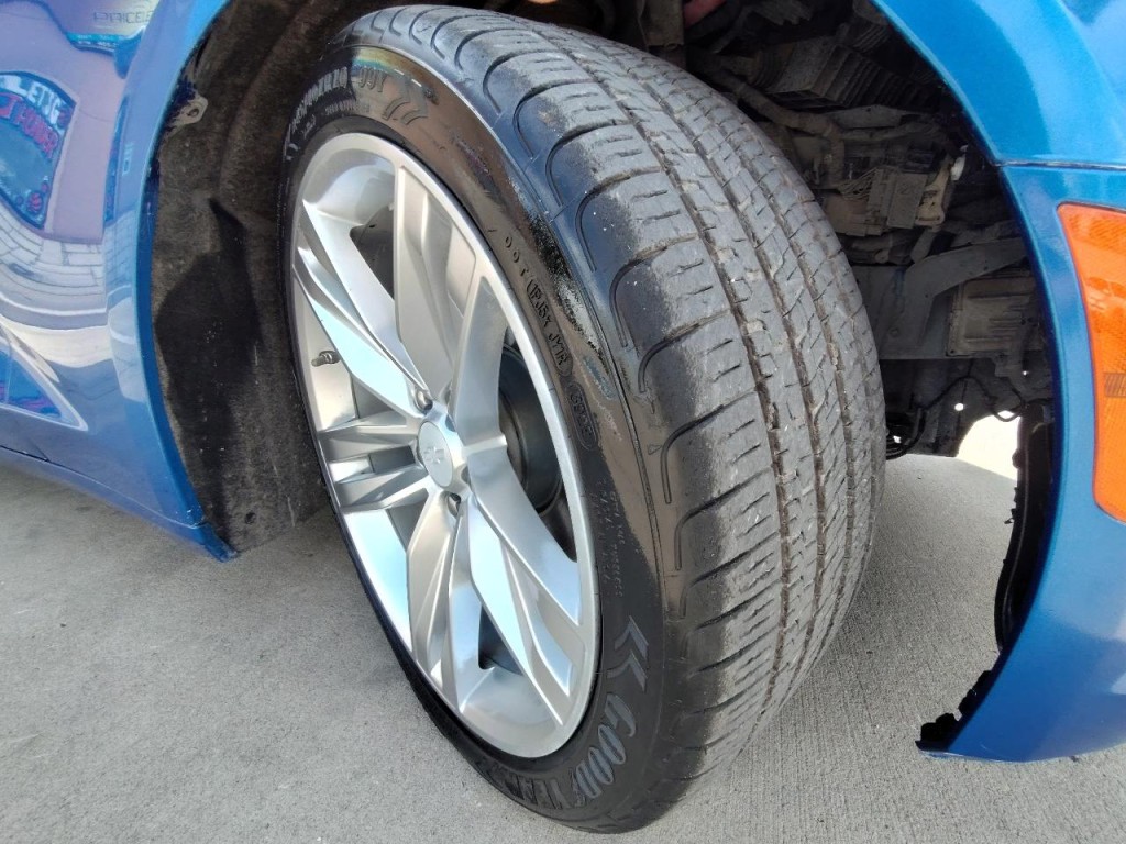 2017 Chevrolet Camaro Image 38