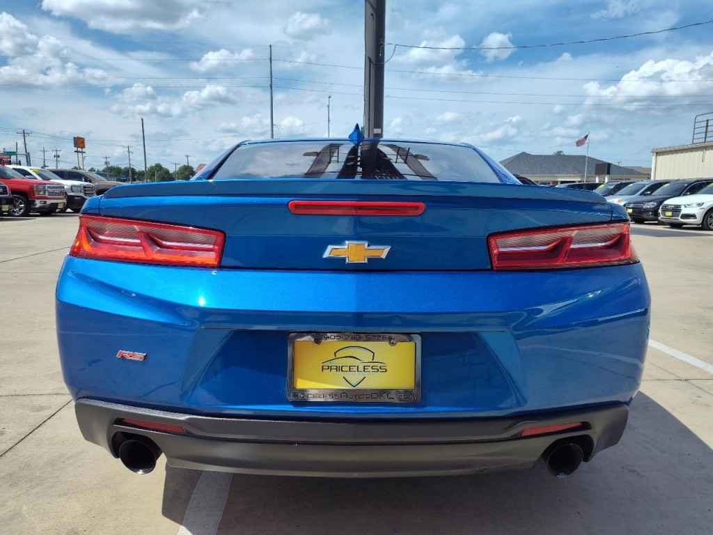 2017 Chevrolet Camaro Image 5