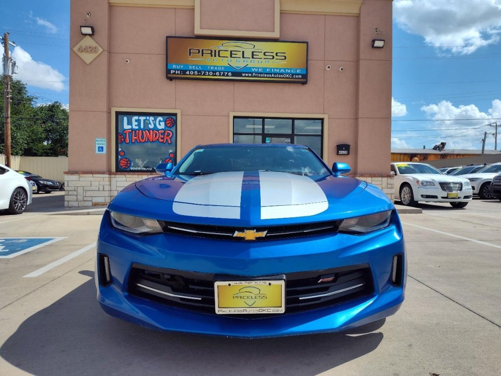 2017 Chevrolet Camaro Image 9