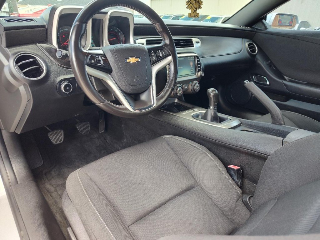2014 Chevrolet Camaro Image 16