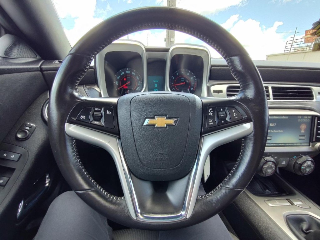 2014 Chevrolet Camaro Image 17