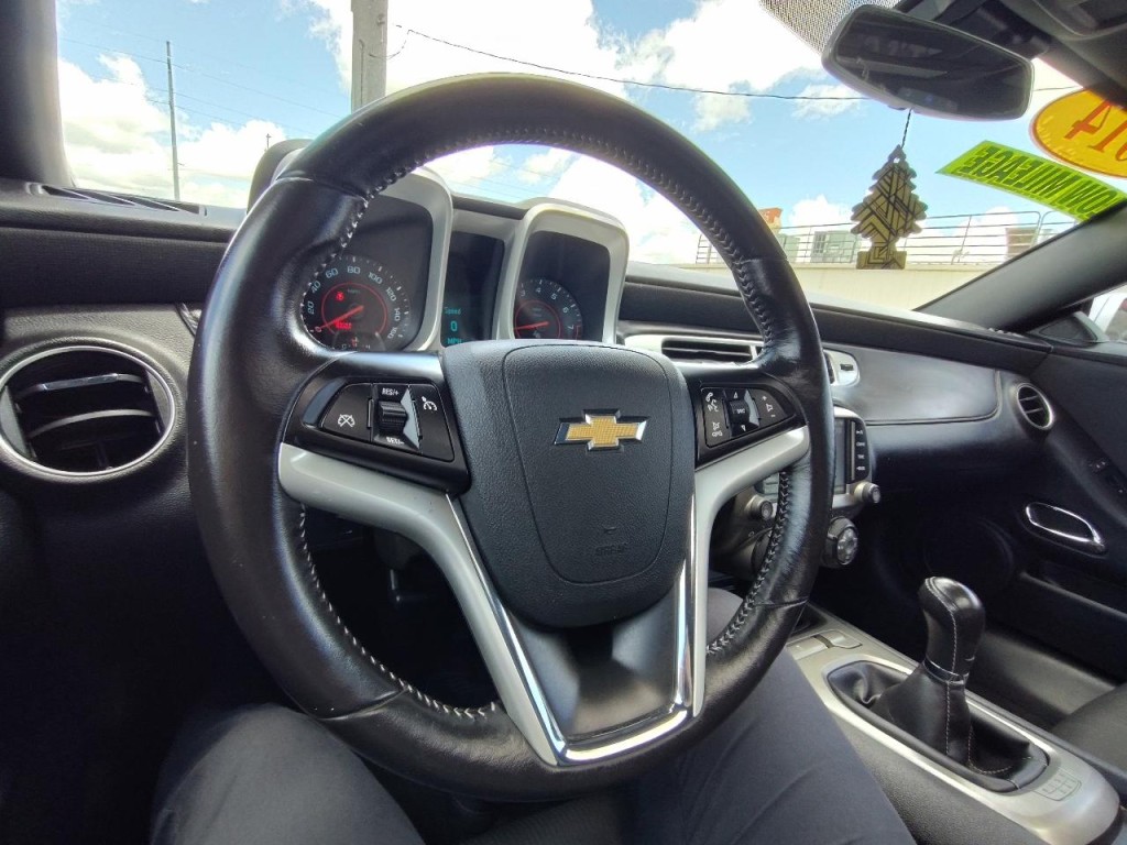 2014 Chevrolet Camaro Image 18