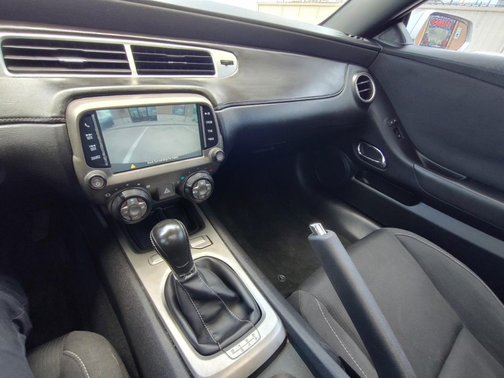 2014 Chevrolet Camaro Image 21