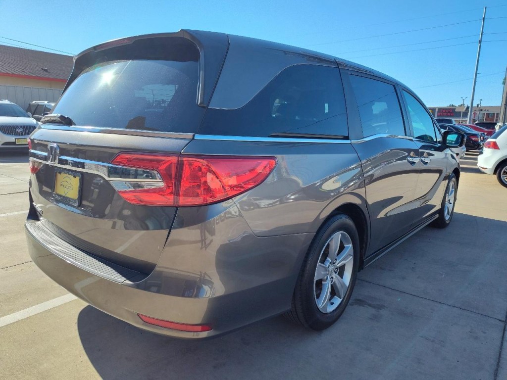 2018 Honda Odyssey Image 4
