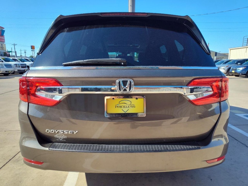 2018 Honda Odyssey Image 5