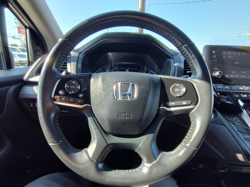 2018 Honda Odyssey Image 16
